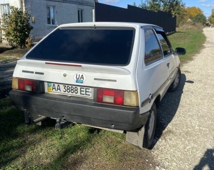 Белый ЗАЗ Таврия, объемом двигателя 1.1 л и пробегом 180 тыс. км за 850 $, фото 3 на Automoto.ua