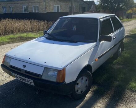 Белый ЗАЗ Таврия, объемом двигателя 1.1 л и пробегом 180 тыс. км за 850 $, фото 2 на Automoto.ua