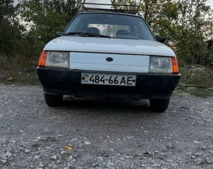 Белый ЗАЗ Таврия, объемом двигателя 1.1 л и пробегом 100 тыс. км за 650 $, фото 1 на Automoto.ua