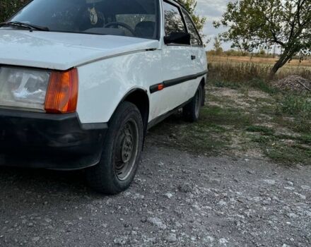 Белый ЗАЗ Таврия, объемом двигателя 1.1 л и пробегом 100 тыс. км за 650 $, фото 2 на Automoto.ua
