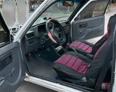 Белый ЗАЗ Таврия, объемом двигателя 1.2 л и пробегом 145 тыс. км за 700 $, фото 4 на Automoto.ua