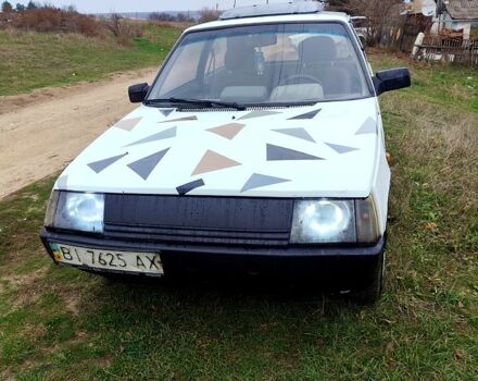 Белый ЗАЗ Таврия, объемом двигателя 1.2 л и пробегом 0 тыс. км за 700 $, фото 1 на Automoto.ua