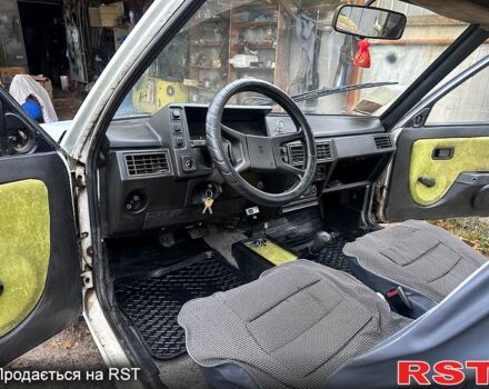 Белый ЗАЗ Таврия, объемом двигателя 1.2 л и пробегом 380 тыс. км за 550 $, фото 5 на Automoto.ua