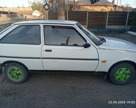Белый ЗАЗ Таврия, объемом двигателя 1 л и пробегом 960 тыс. км за 358 $, фото 4 на Automoto.ua