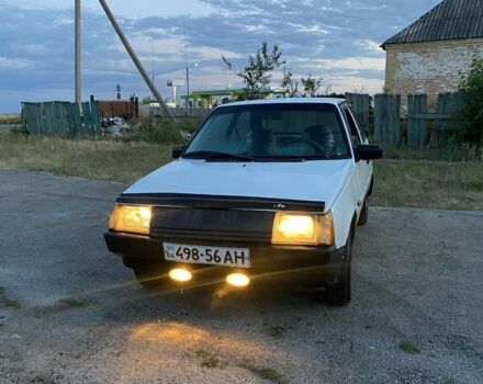 Белый ЗАЗ Таврия, объемом двигателя 1.1 л и пробегом 96 тыс. км за 460 $, фото 2 на Automoto.ua