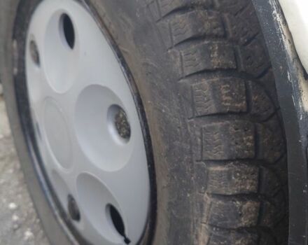 Белый ЗАЗ Таврия, объемом двигателя 1.1 л и пробегом 999 тыс. км за 596 $, фото 5 на Automoto.ua