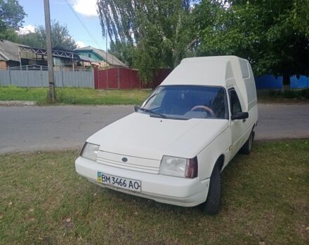 Белый ЗАЗ Таврия, объемом двигателя 1.3 л и пробегом 100 тыс. км за 650 $, фото 1 на Automoto.ua