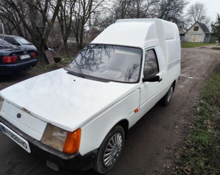 Білий ЗАЗ Таврія, об'ємом двигуна 1.2 л та пробігом 300 тис. км за 850 $, фото 2 на Automoto.ua