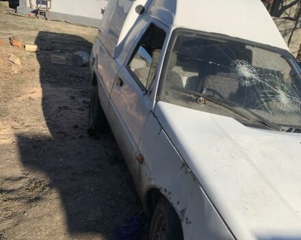 Белый ЗАЗ Таврия, объемом двигателя 1.3 л и пробегом 3 тыс. км за 237 $, фото 5 на Automoto.ua