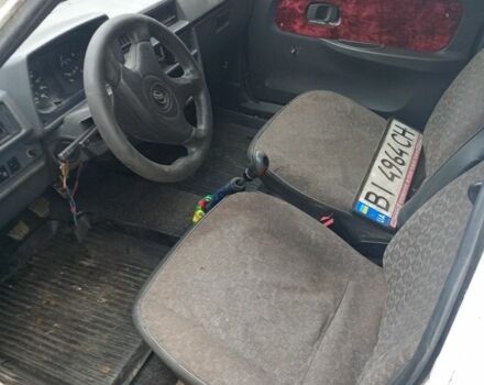 Белый ЗАЗ Таврия, объемом двигателя 1.2 л и пробегом 1000 тыс. км за 428 $, фото 3 на Automoto.ua