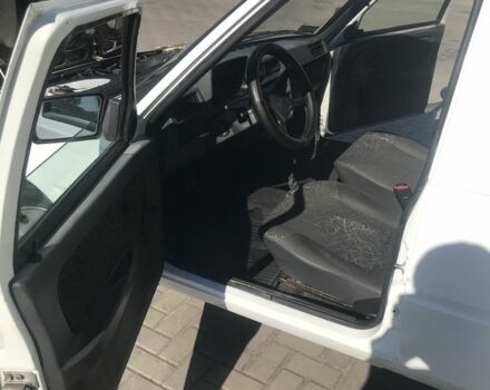 Белый ЗАЗ Таврия, объемом двигателя 1.2 л и пробегом 140 тыс. км за 1235 $, фото 3 на Automoto.ua