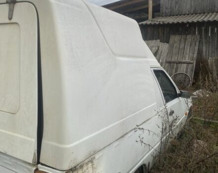 Белый ЗАЗ Таврия, объемом двигателя 1.2 л и пробегом 100 тыс. км за 238 $, фото 4 на Automoto.ua