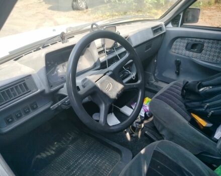 Белый ЗАЗ Таврия, объемом двигателя 1.2 л и пробегом 150 тыс. км за 800 $, фото 2 на Automoto.ua