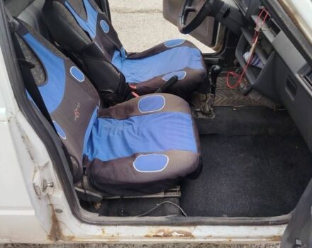 Білий ЗАЗ Таврія, об'ємом двигуна 0 л та пробігом 180 тис. км за 500 $, фото 5 на Automoto.ua