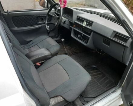 Белый ЗАЗ Таврия, объемом двигателя 1.2 л и пробегом 120 тыс. км за 1000 $, фото 7 на Automoto.ua