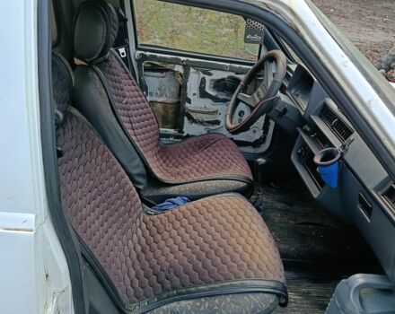 Белый ЗАЗ Таврия, объемом двигателя 1.2 л и пробегом 169 тыс. км за 591 $, фото 3 на Automoto.ua