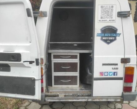 Белый ЗАЗ Таврия, объемом двигателя 1.2 л и пробегом 200 тыс. км за 1280 $, фото 4 на Automoto.ua