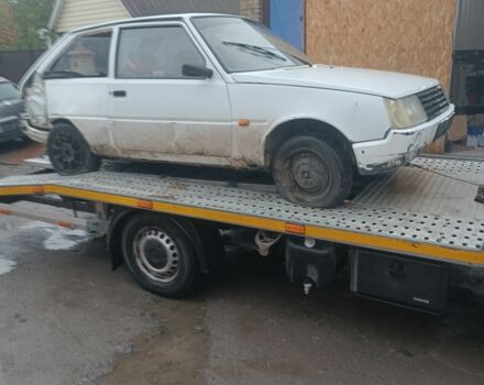 Белый ЗАЗ Таврия, объемом двигателя 1.2 л и пробегом 10 тыс. км за 250 $, фото 2 на Automoto.ua