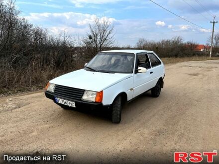 Білий ЗАЗ Таврія, об'ємом двигуна 1.1 л та пробігом 220 тис. км за 750 $, фото 1 на Automoto.ua