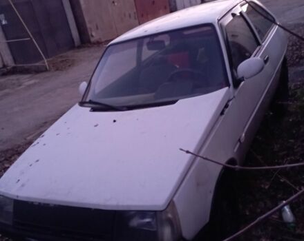 Білий ЗАЗ Таврія, об'ємом двигуна 1.1 л та пробігом 300 тис. км за 367 $, фото 1 на Automoto.ua