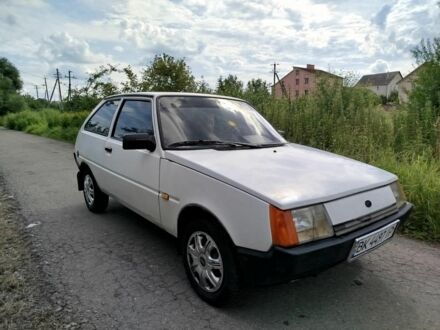 ЗАЗ Таврія 1991 у Рівному на Automoto.ua Білий ЗАЗ Таврія, об'ємом двигуна 1.1 л та пробігом 75 тис. км за 895 $, фото 1 на Automoto.ua