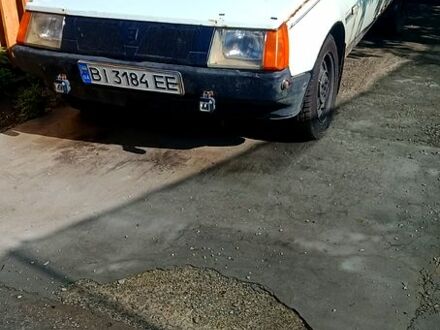 ЗАЗ Таврия 1991 в Полтаве на Automoto.ua Белый ЗАЗ Таврия, объемом двигателя 1.1 л и пробегом 114 тыс. км за 650 $, фото 1 на Automoto.ua