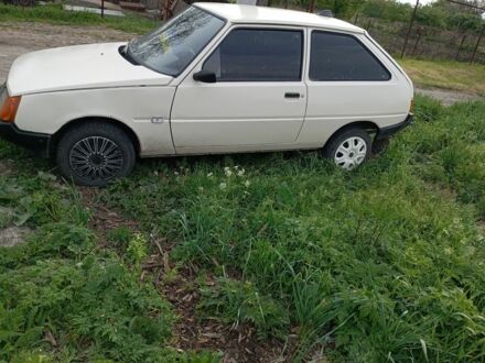 ЗАЗ Таврия 1992 в Синельниковом на Automoto.ua Белый ЗАЗ Таврия, объемом двигателя 1 л и пробегом 1 тыс. км за 605 $, фото 1 на Automoto.ua