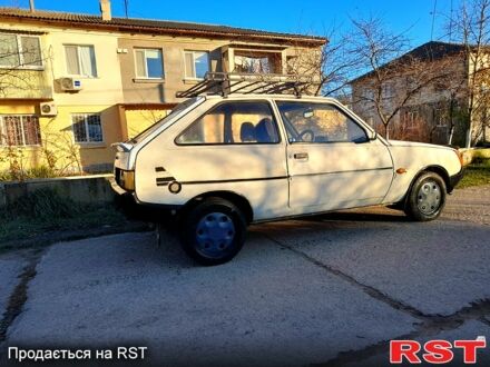 ЗАЗ Таврия 1993 в Килие на Automoto.ua Белый ЗАЗ Таврия, объемом двигателя 1.2 л и пробегом 750 тыс. км за 400 $, фото 1 на Automoto.ua