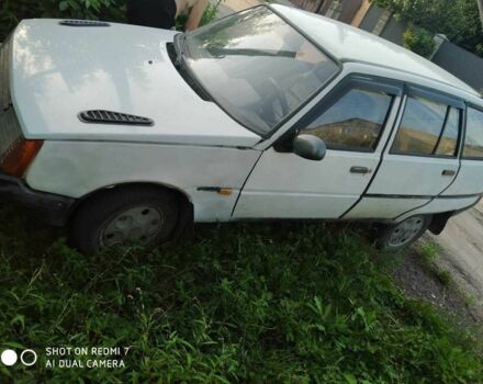 Белый ЗАЗ Таврия, объемом двигателя 1.1 л и пробегом 90 тыс. км за 500 $, фото 1 на Automoto.ua