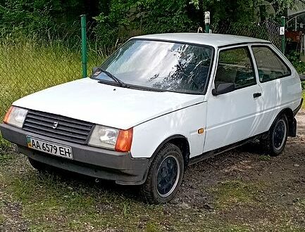 Белый ЗАЗ Таврия, объемом двигателя 1.1 л и пробегом 0 тыс. км за 1000 $, фото 1 на Automoto.ua