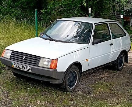 Білий ЗАЗ Таврія, об'ємом двигуна 1.1 л та пробігом 0 тис. км за 1000 $, фото 1 на Automoto.ua
