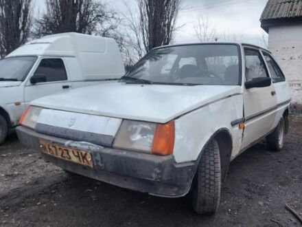 Белый ЗАЗ Таврия, объемом двигателя 1 л и пробегом 120 тыс. км за 400 $, фото 1 на Automoto.ua