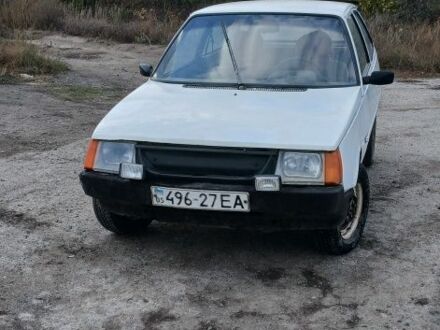 Белый ЗАЗ Таврия, объемом двигателя 1.2 л и пробегом 200 тыс. км за 389 $, фото 1 на Automoto.ua
