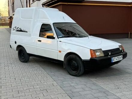 ЗАЗ Таврія 2003 у Івано-Франківську на Automoto.ua Білий ЗАЗ Таврія, об'ємом двигуна 1.2 л та пробігом 200 тис. км за 1100 $, фото 1 на Automoto.ua