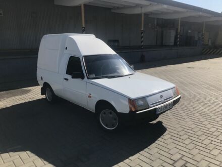 Белый ЗАЗ Таврия, объемом двигателя 1.2 л и пробегом 140 тыс. км за 60000 $, фото 1 на Automoto.ua