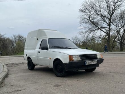 ЗАЗ Таврія 2004 у Кропивницькому (Кіровограді) на Automoto.ua Білий ЗАЗ Таврія, об'ємом двигуна 1.2 л та пробігом 100 тис. км за 1199 $, фото 1 на Automoto.ua