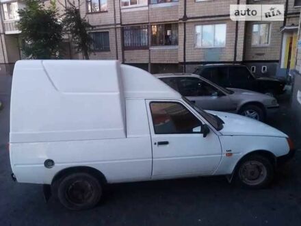 Белый ЗАЗ Таврия, объемом двигателя 1.2 л и пробегом 300 тыс. км за 800 $, фото 1 на Automoto.ua