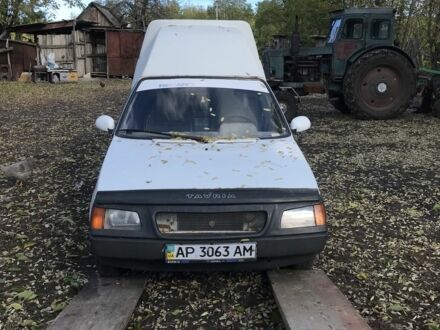 ЗАЗ Таврия 2007 в Вознесенске на Automoto.ua Белый ЗАЗ Таврия, объемом двигателя 1.2 л и пробегом 111 тыс. км за 582 $, фото 1 на Automoto.ua