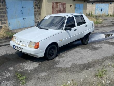 ЗАЗ Таврия 2008 в Доброполье на Automoto.ua Белый ЗАЗ Таврия, объемом двигателя 1.2 л и пробегом 55 тыс. км за 1450 $, фото 1 на Automoto.ua