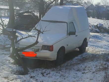 Белый ЗАЗ Таврия, объемом двигателя 1.3 л и пробегом 263 тыс. км за 577 $, фото 1 на Automoto.ua