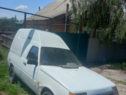 ЗАЗ Таврія 2010 у Краматорске на Automoto.ua Білий ЗАЗ Таврія, об'ємом двигуна 1.3 л та пробігом 130 тис. км за 991 $, фото 1 на Automoto.ua