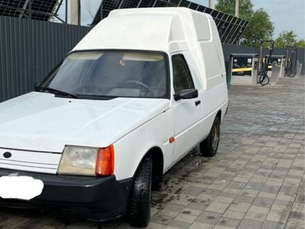ЗАЗ Таврія 2010 у Павлограде на Automoto.ua Білий ЗАЗ Таврія, об'ємом двигуна 1.3 л та пробігом 184 тис. км за 967 $, фото 1 на Automoto.ua