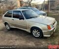 Бежевый ЗАЗ Таврия, объемом двигателя 1.1 л и пробегом 300 тыс. км за 750 $, фото 3 на Automoto.ua