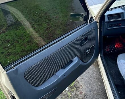 Бежевый ЗАЗ Таврия, объемом двигателя 1.1 л и пробегом 270 тыс. км за 750 $, фото 4 на Automoto.ua