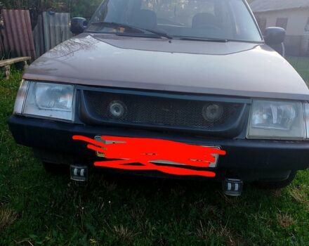 Бежевый ЗАЗ Таврия, объемом двигателя 1.2 л и пробегом 45 тыс. км за 1000 $, фото 6 на Automoto.ua