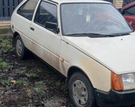 Бежевый ЗАЗ Таврия, объемом двигателя 1.1 л и пробегом 120 тыс. км за 400 $, фото 1 на Automoto.ua