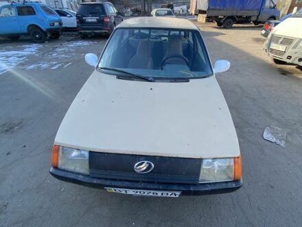 Бежевий ЗАЗ Таврія, об'ємом двигуна 1.1 л та пробігом 250 тис. км за 355 $, фото 1 на Automoto.ua