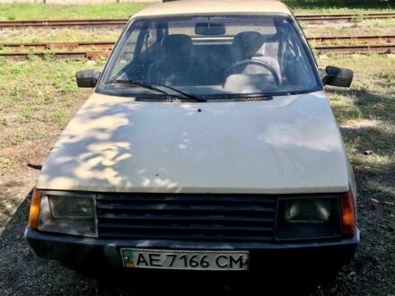 ЗАЗ Таврия 1993 в Павлограде на Automoto.ua Бежевый ЗАЗ Таврия, объемом двигателя 1.1 л и пробегом 150 тыс. км за 30000 $, фото 1 на Automoto.ua