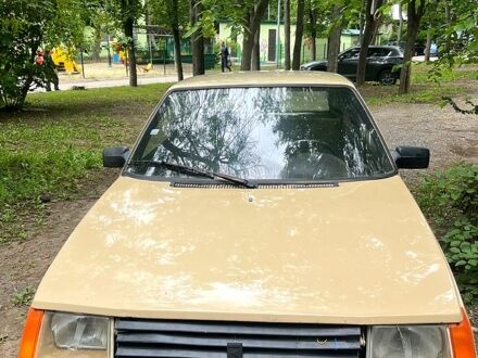 ЗАЗ Таврия 1993 в Харькове на Automoto.ua Бежевый ЗАЗ Таврия, объемом двигателя 1.1 л и пробегом 242 тыс. км за 500 $, фото 1 на Automoto.ua