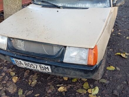 ЗАЗ Таврия 1994 в Александрие на Automoto.ua Бежевый ЗАЗ Таврия, объемом двигателя 1.1 л и пробегом 100 тыс. км за 596 $, фото 1 на Automoto.ua